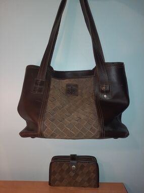 STS Brown Basket Weave Leather Handbag And Wallet Set Excellent Used Condition